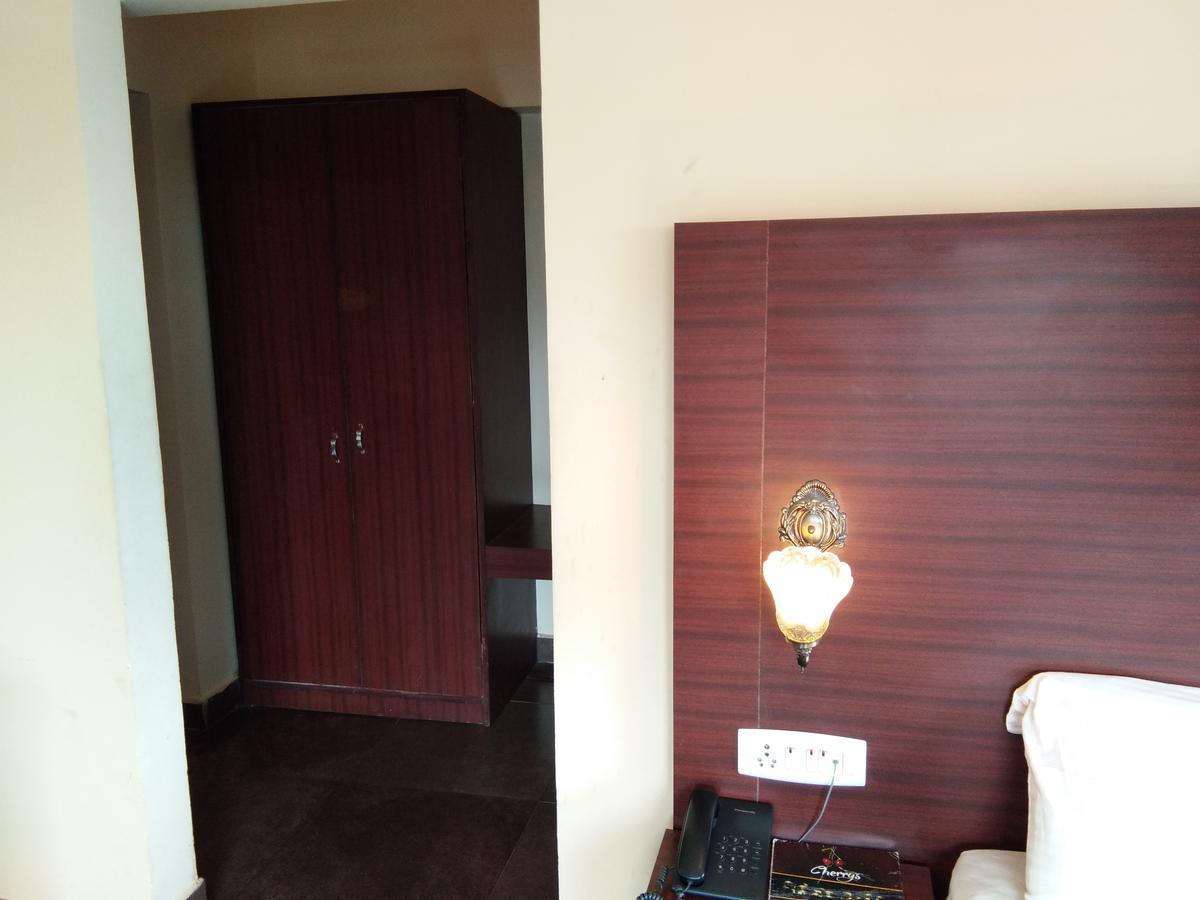 Berry Hills Resort Ooty Exterior photo